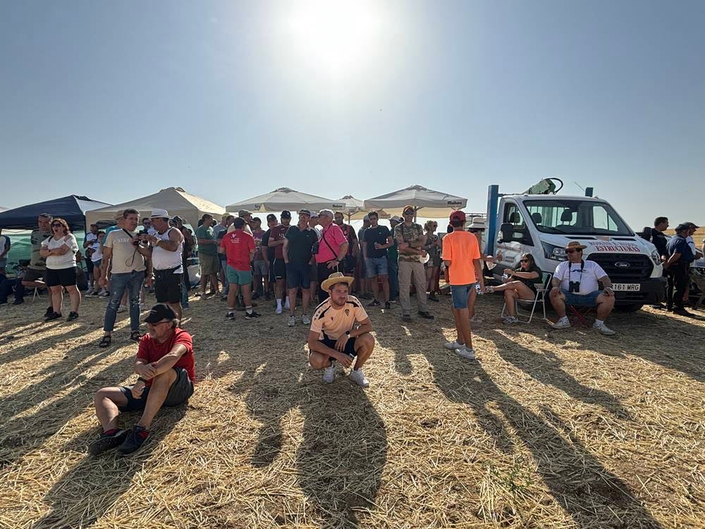 74 galgos de toda España se citan en la prueba de Cantaracillo