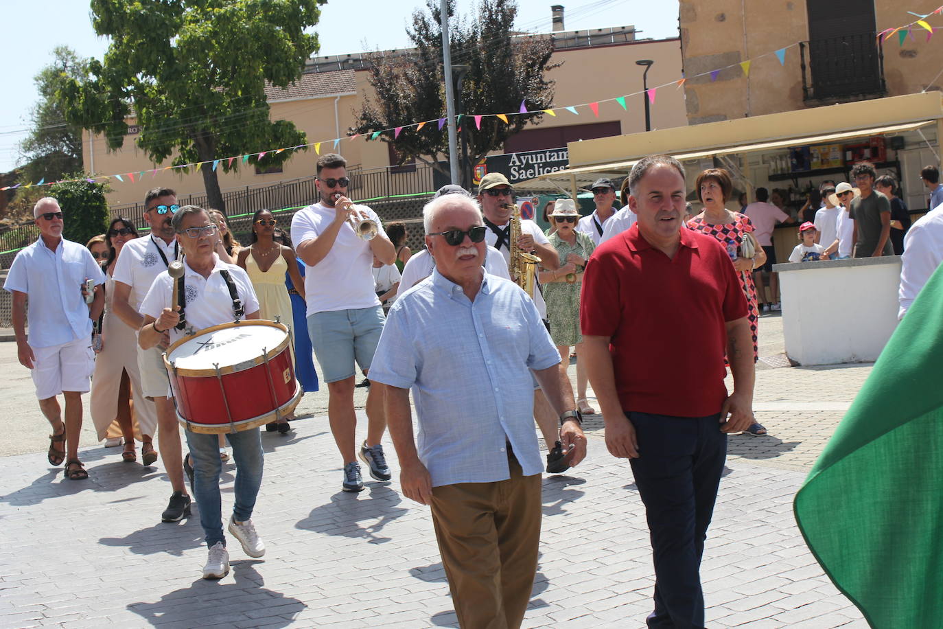 San Benito marca el cénit de las fiestas en Saelices el Chico