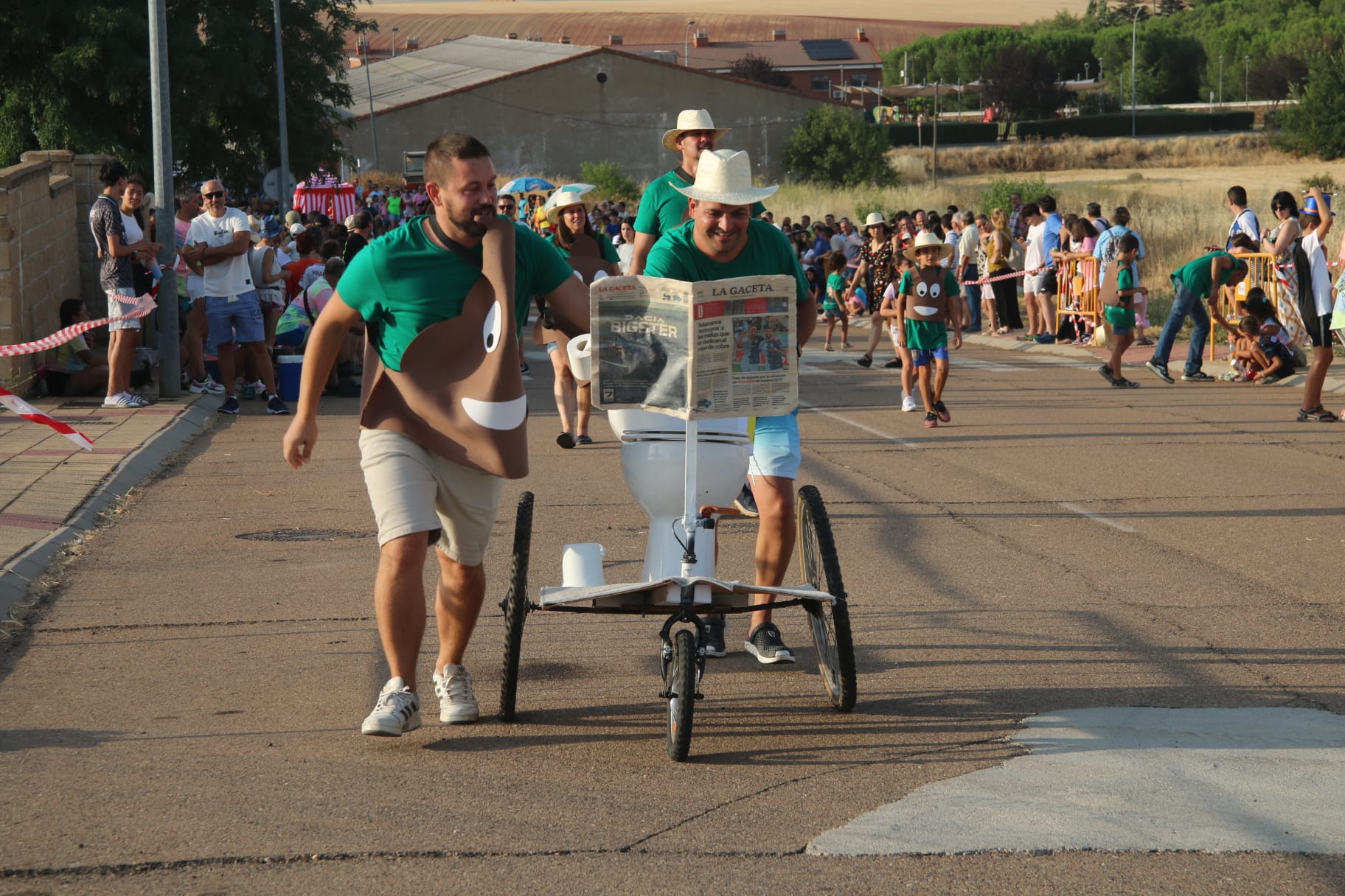 Los autos locos brillan en Doñinos