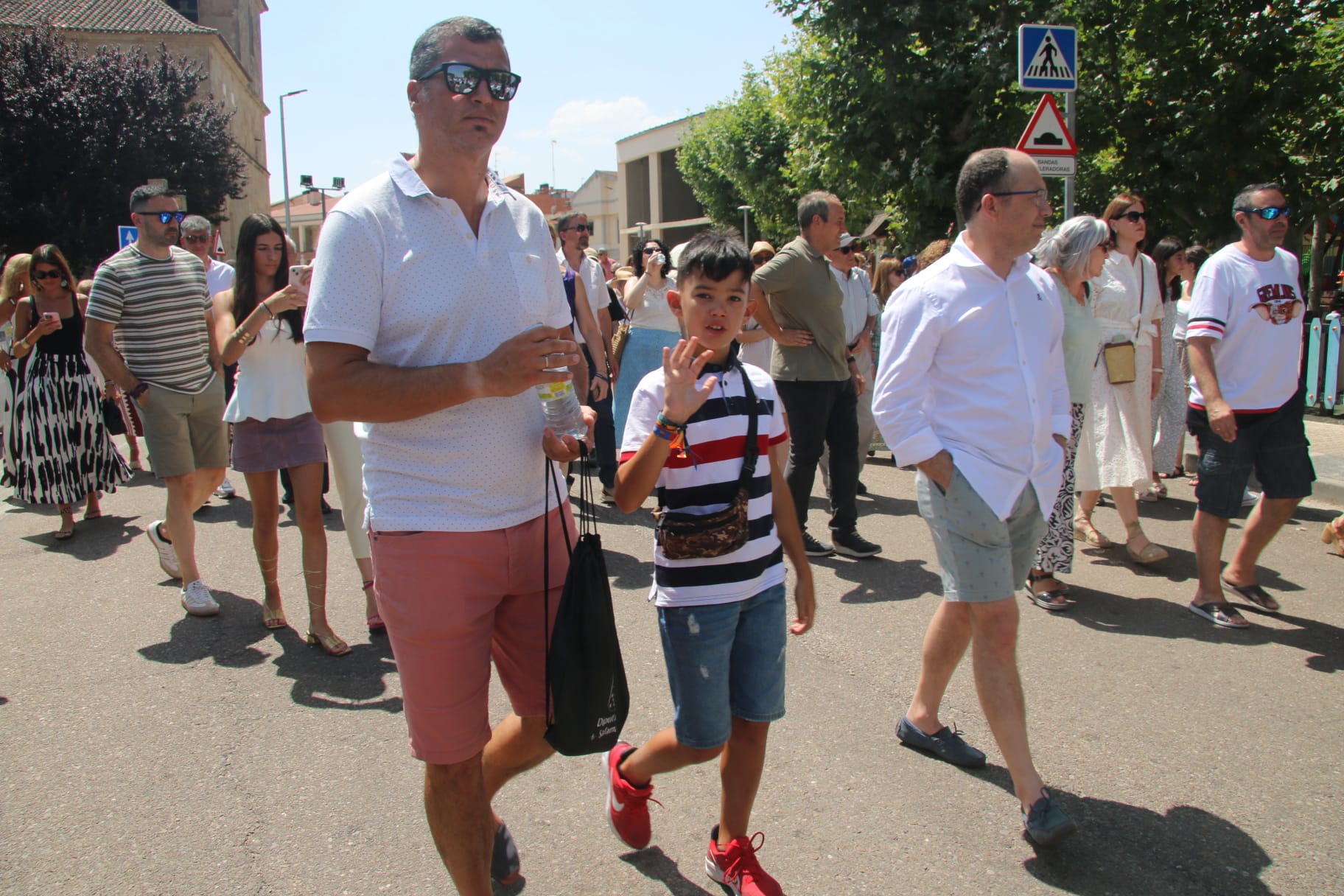 Castellanos de Moriscos arropa a su patrón