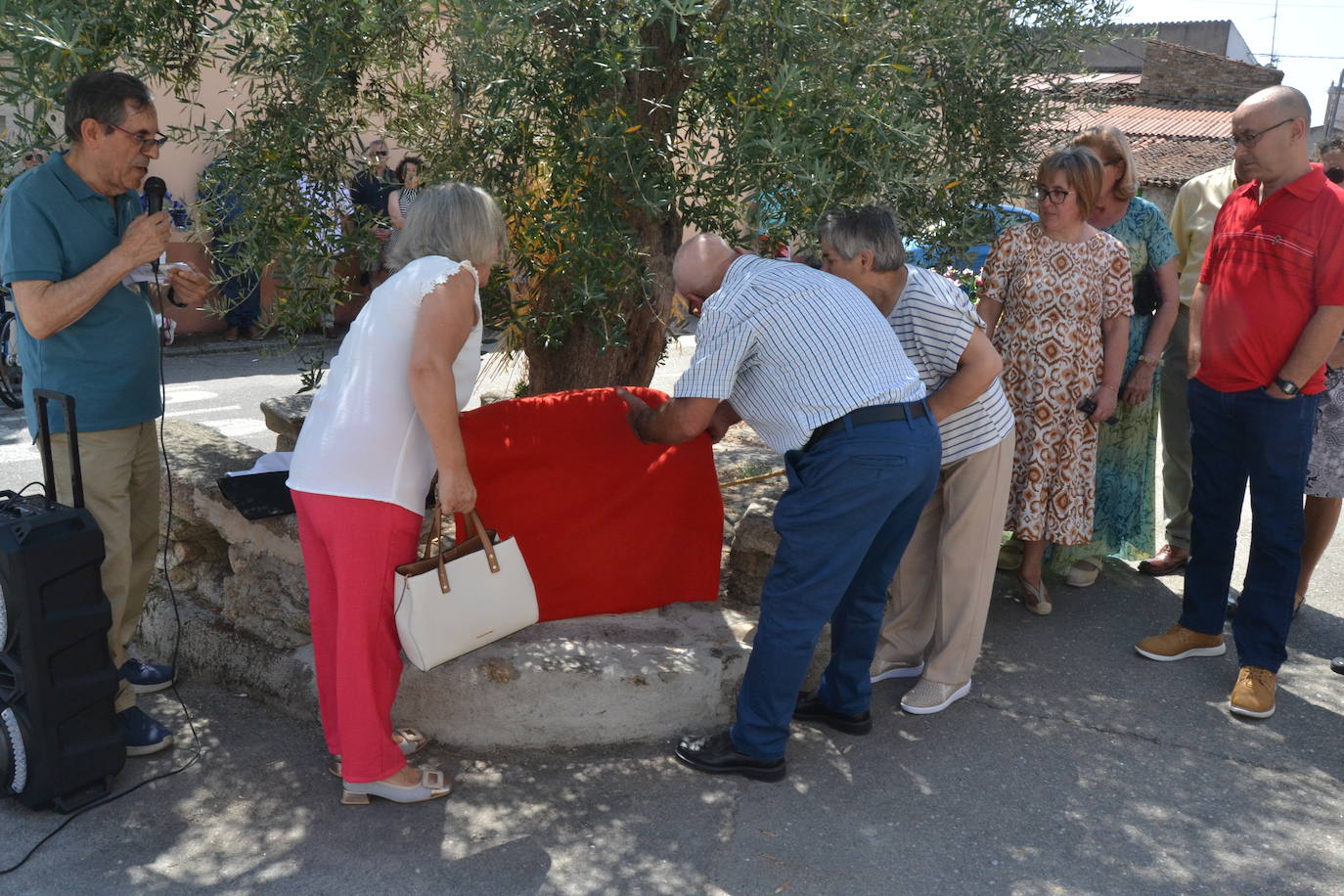 San Lorenzo preside el día grande de La Zarza de Pumareda