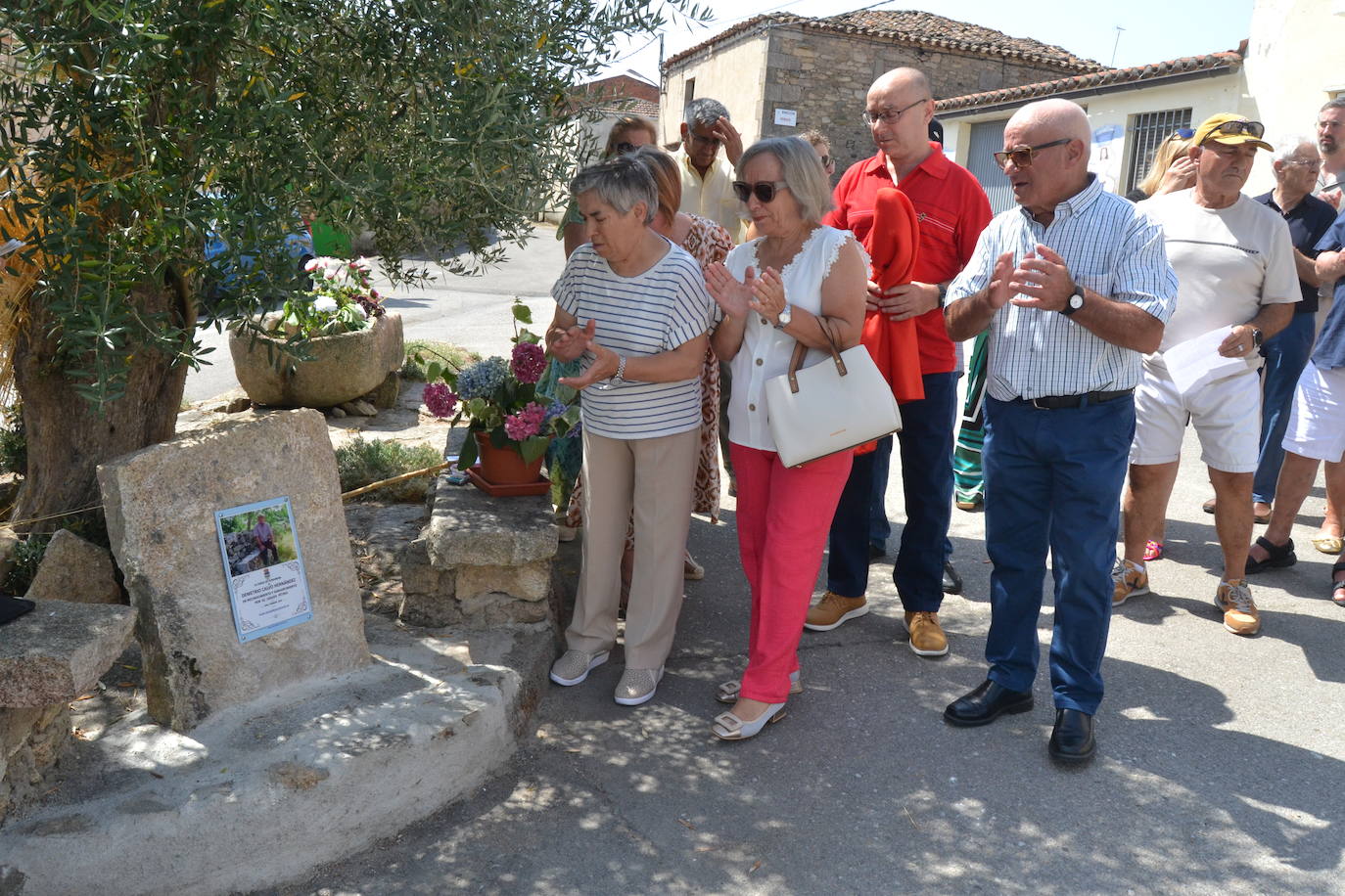 San Lorenzo preside el día grande de La Zarza de Pumareda