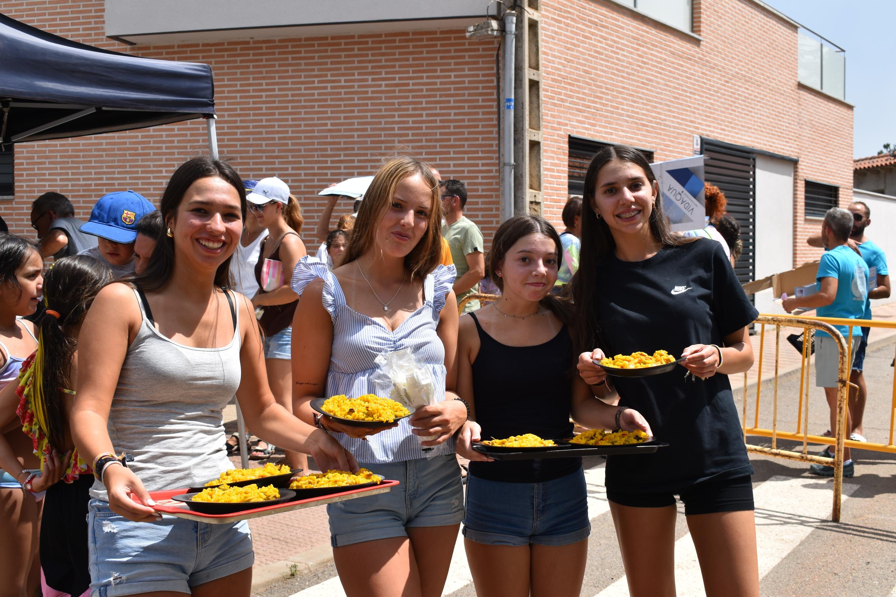 Cierre de fiestas con sabor solidario en Doñinos de Salamanca