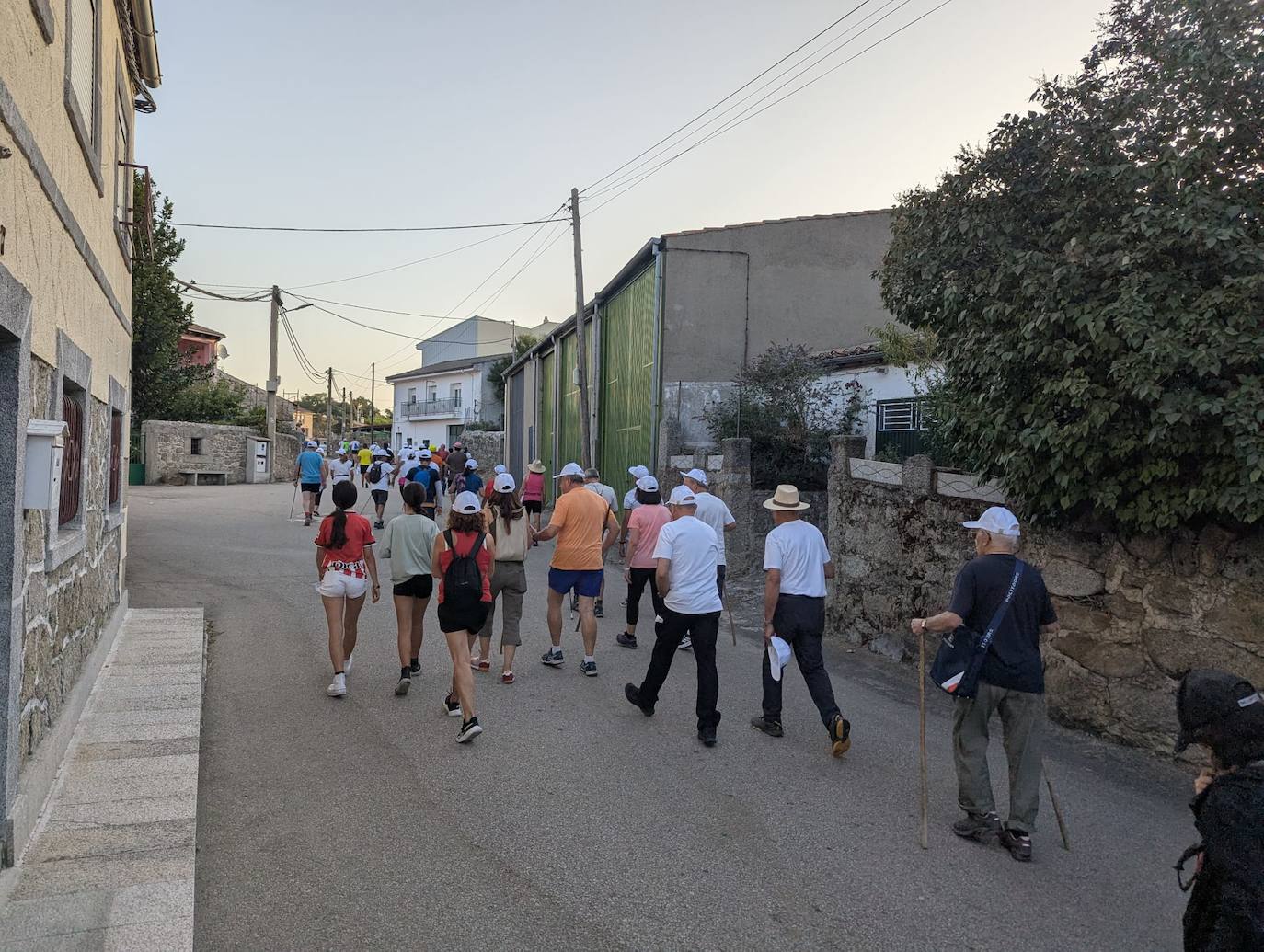 La subida a Los Concejiles abre una intensa semana cultural en Sorihuela