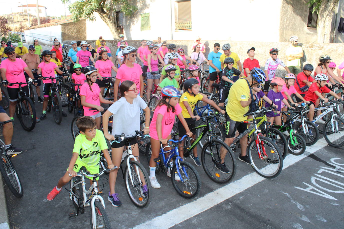 Berrocal de Salvatierra celebra una nueva edición de su vuelta ciclista