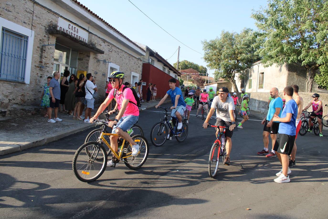 Berrocal de Salvatierra celebra una nueva edición de su vuelta ciclista