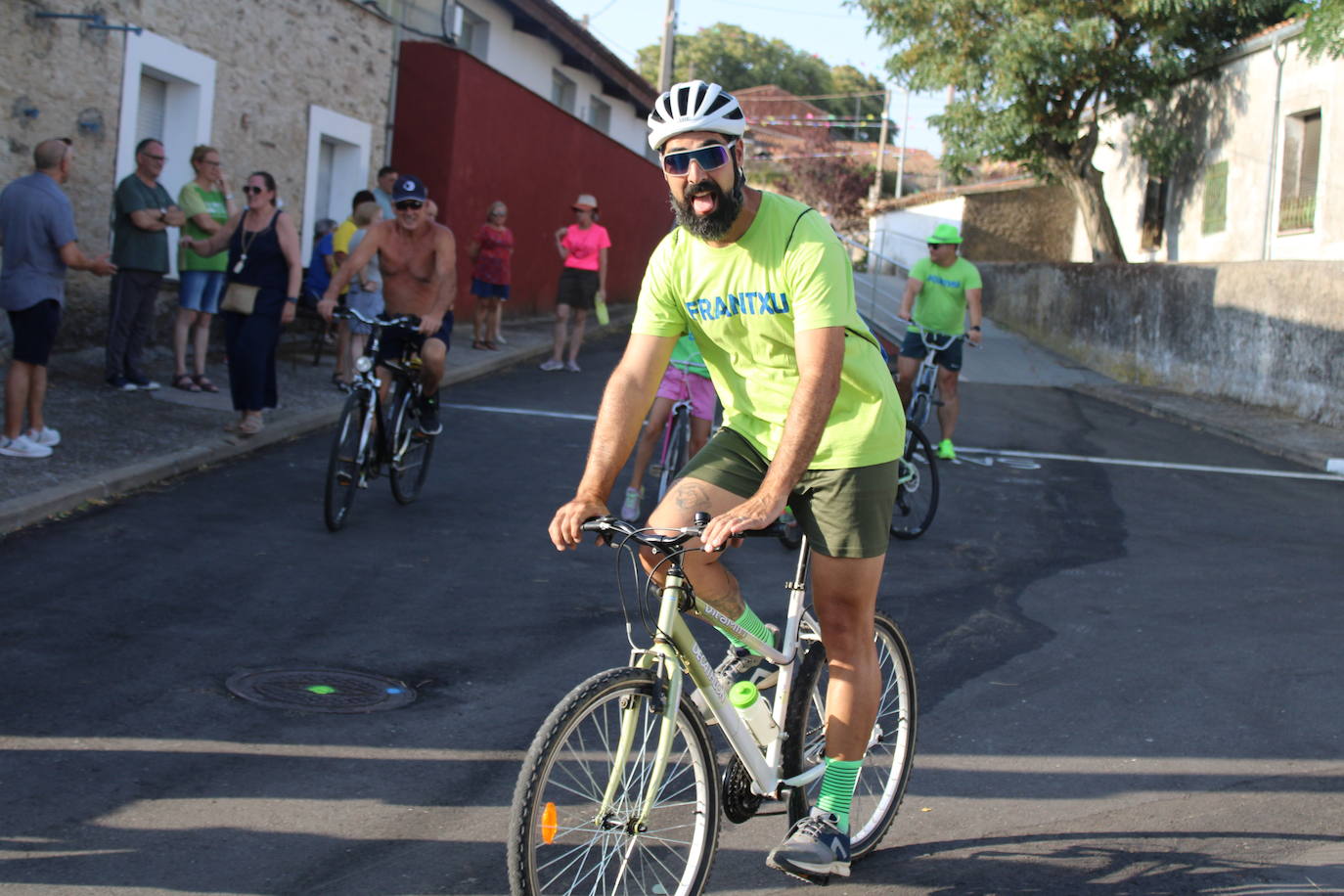 Berrocal de Salvatierra celebra una nueva edición de su vuelta ciclista