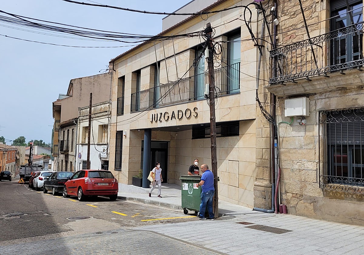 Una foto de archivo de los Juzgados de Vitigudino.