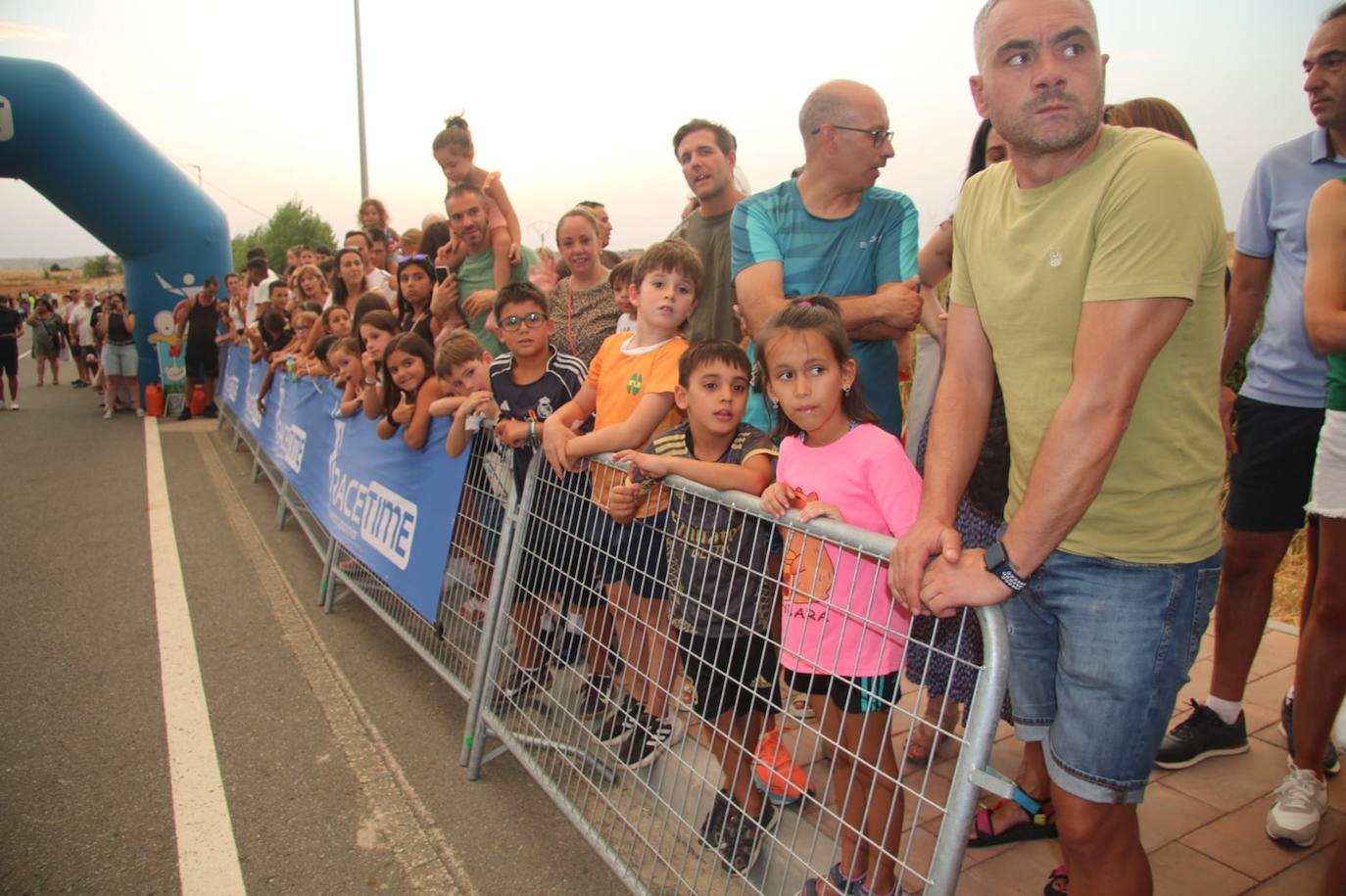 Emoción sobre ruedas y sin motor en la antesala del estreno de las fiestas de San Roque