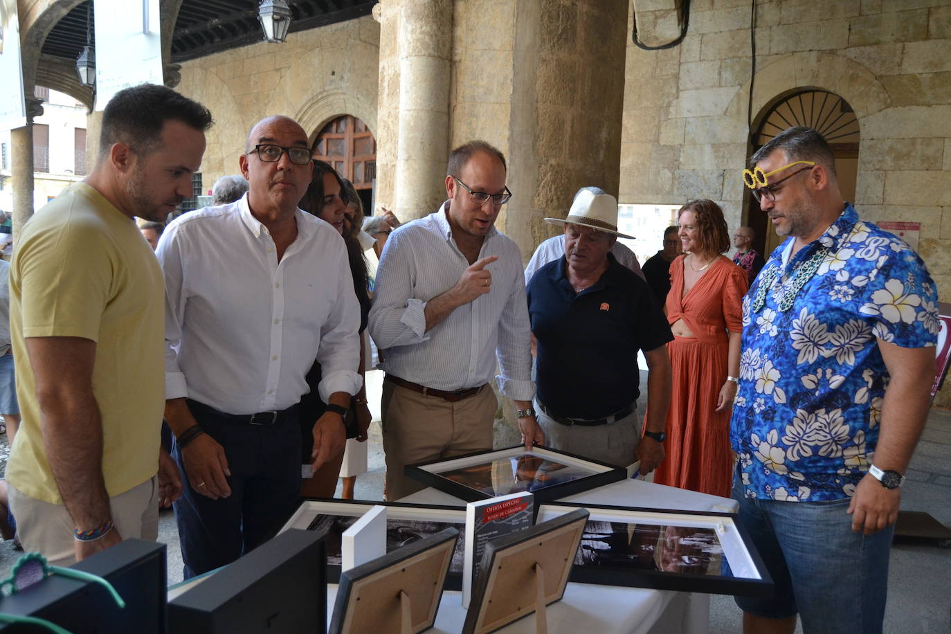 El comercio local abarrota las calles de Miróbriga