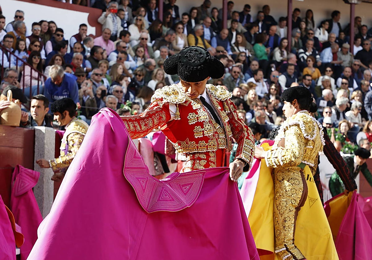 Manuel Diosleguarde y Emilio de Justo, en la plaza de toros de Guijuelo.