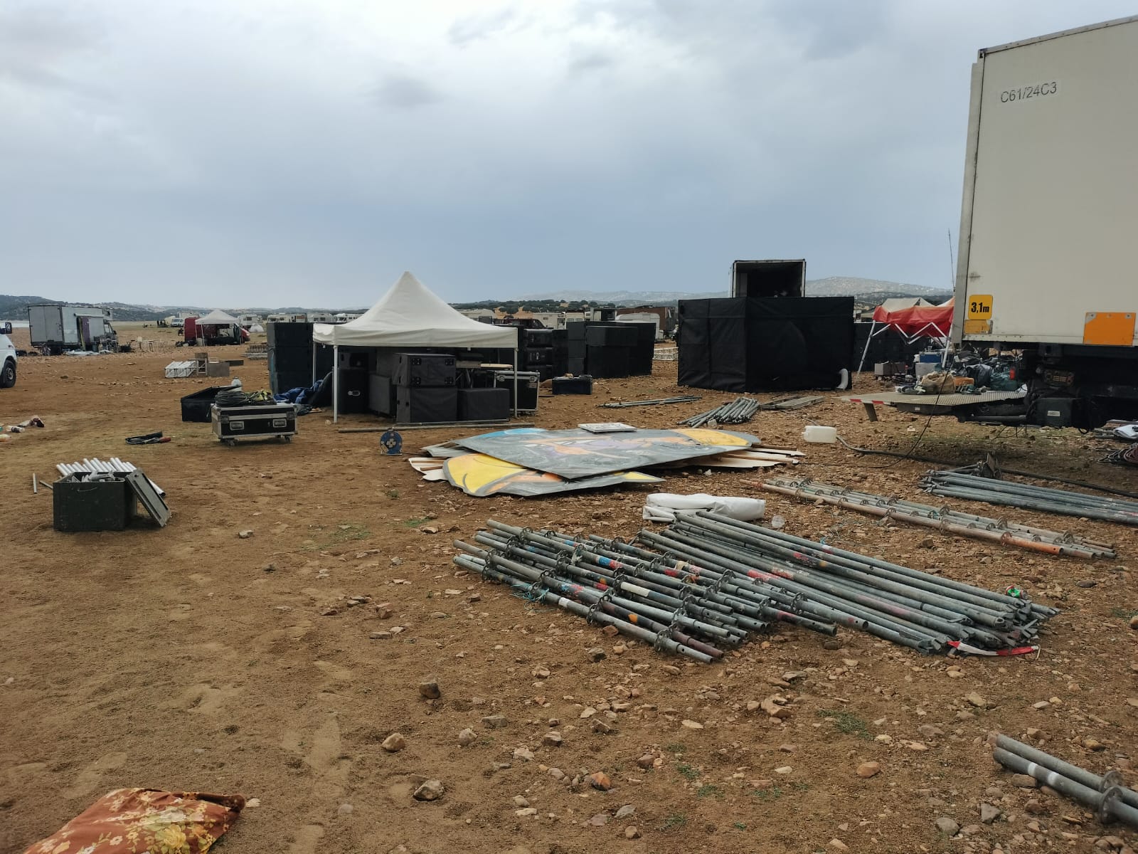 Salvatierra recupera poco a poco la normalidad tras la &#039;rave&#039;