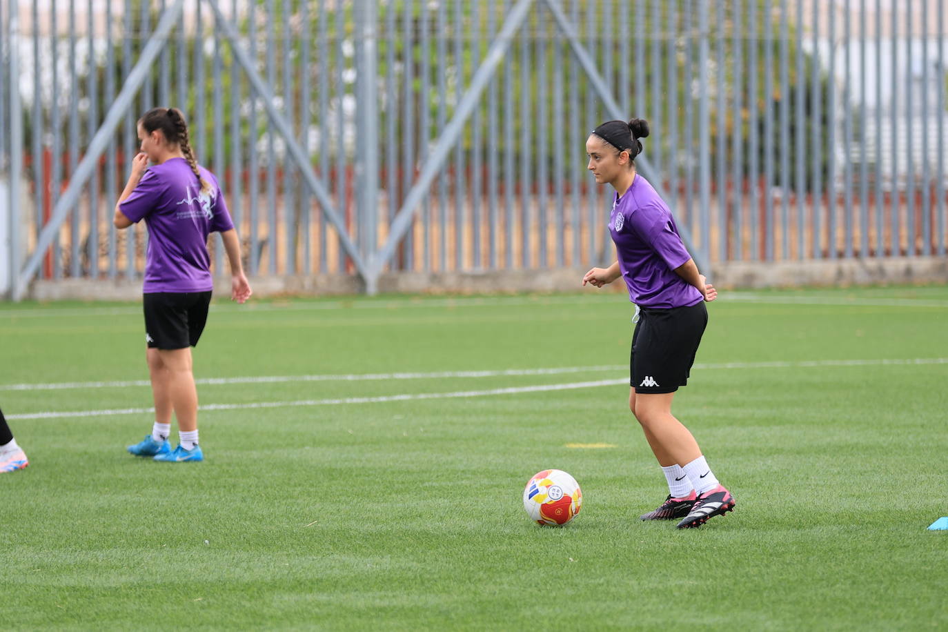 Ximena se convierte en el primer fichaje para el Salamanca FF de María Gordo