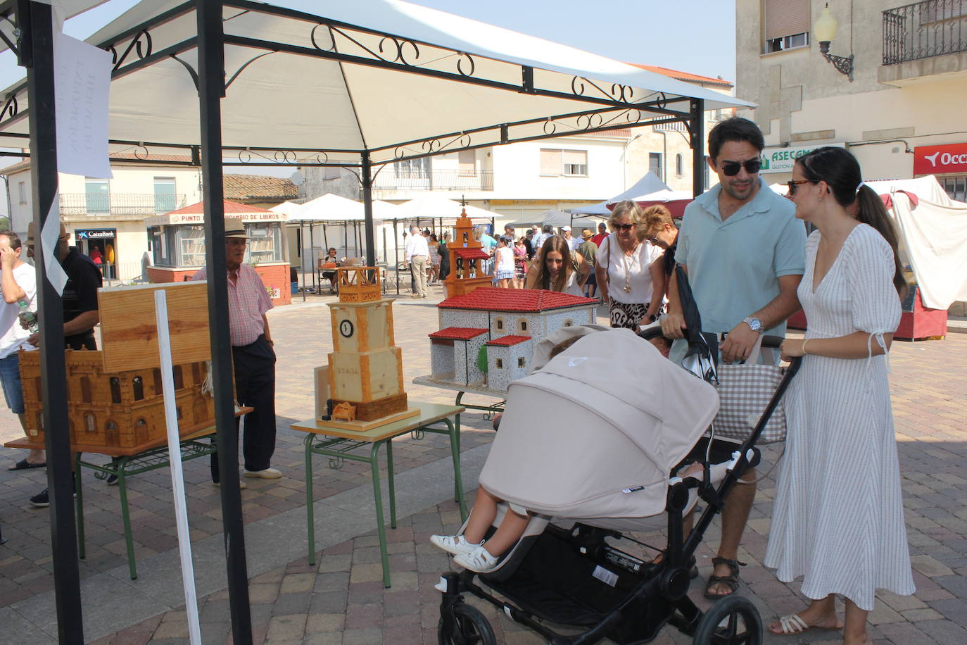 Emotivos momentos y bullicio en el III Día del Campo Charro de La Fuente de San Esteban