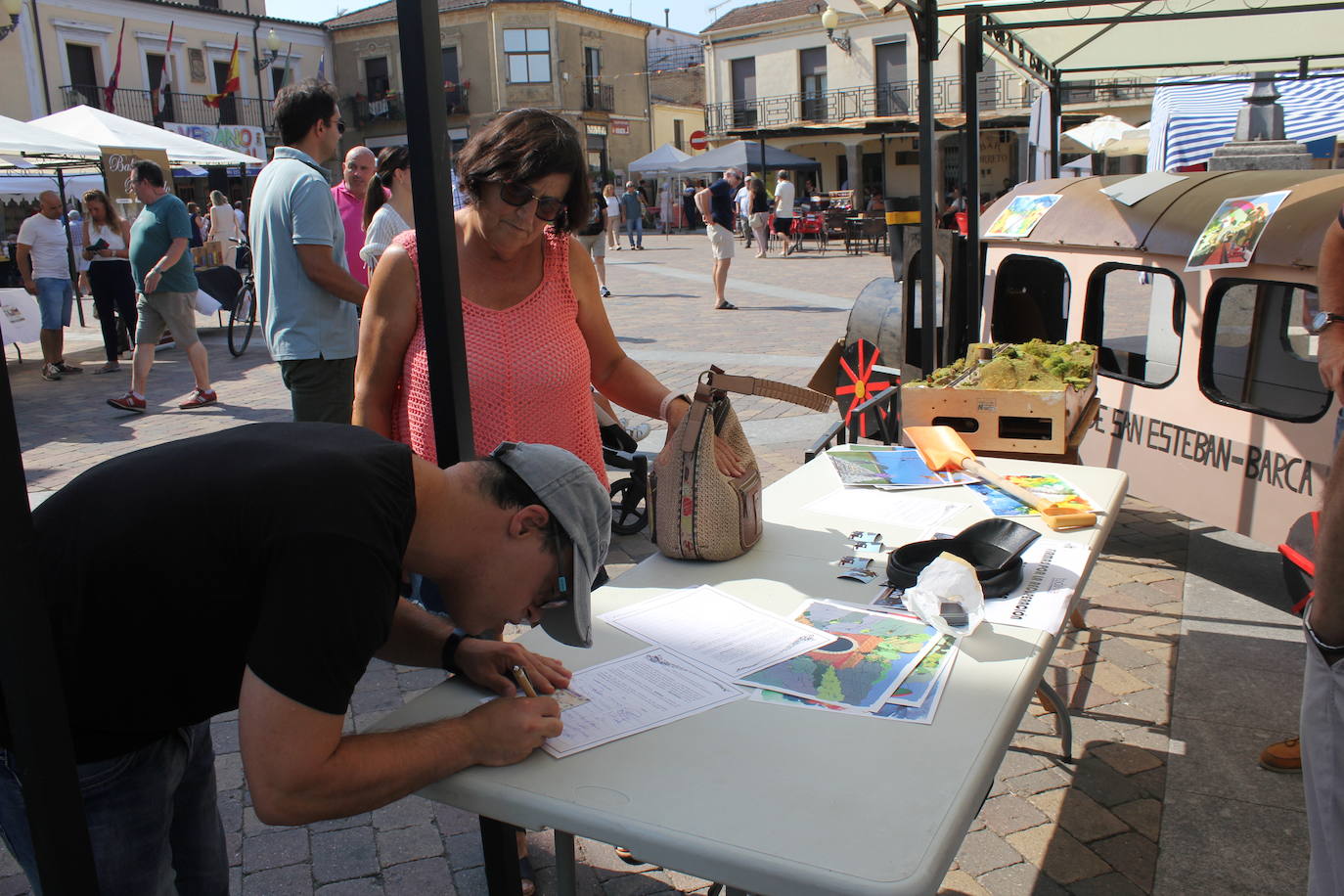 Emotivos momentos y bullicio en el III Día del Campo Charro de La Fuente de San Esteban