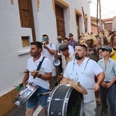 Desfile de peñas de Cantalpino