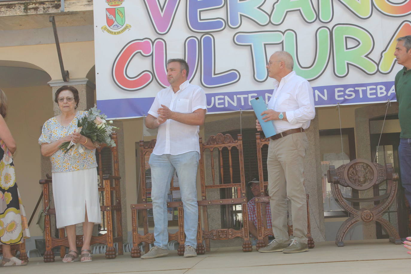Emotivos momentos y bullicio en el III Día del Campo Charro de La Fuente de San Esteban
