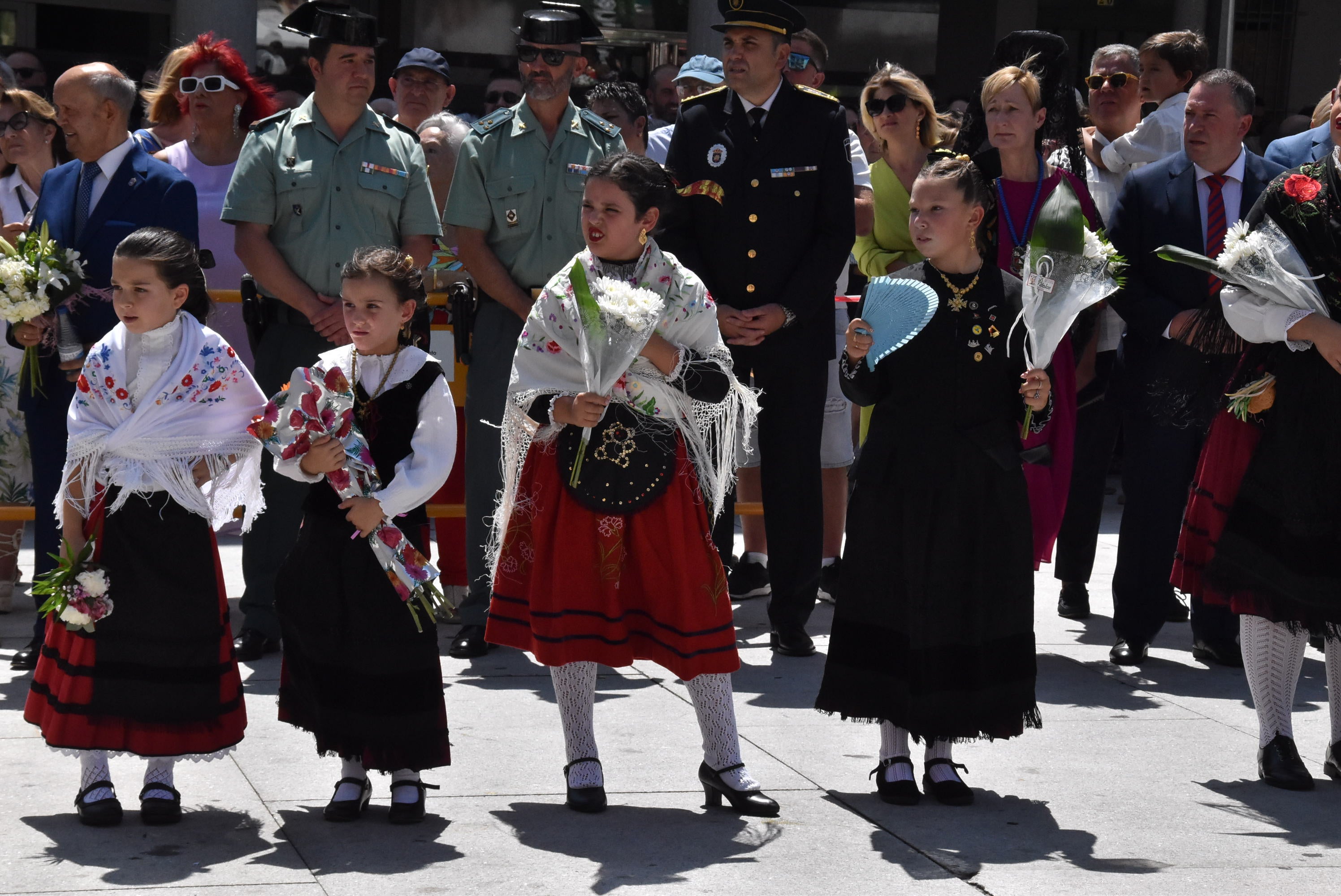 Guijuelo renueva su devoción con la Virgen de la Asunción en el día grande de sus fiestas