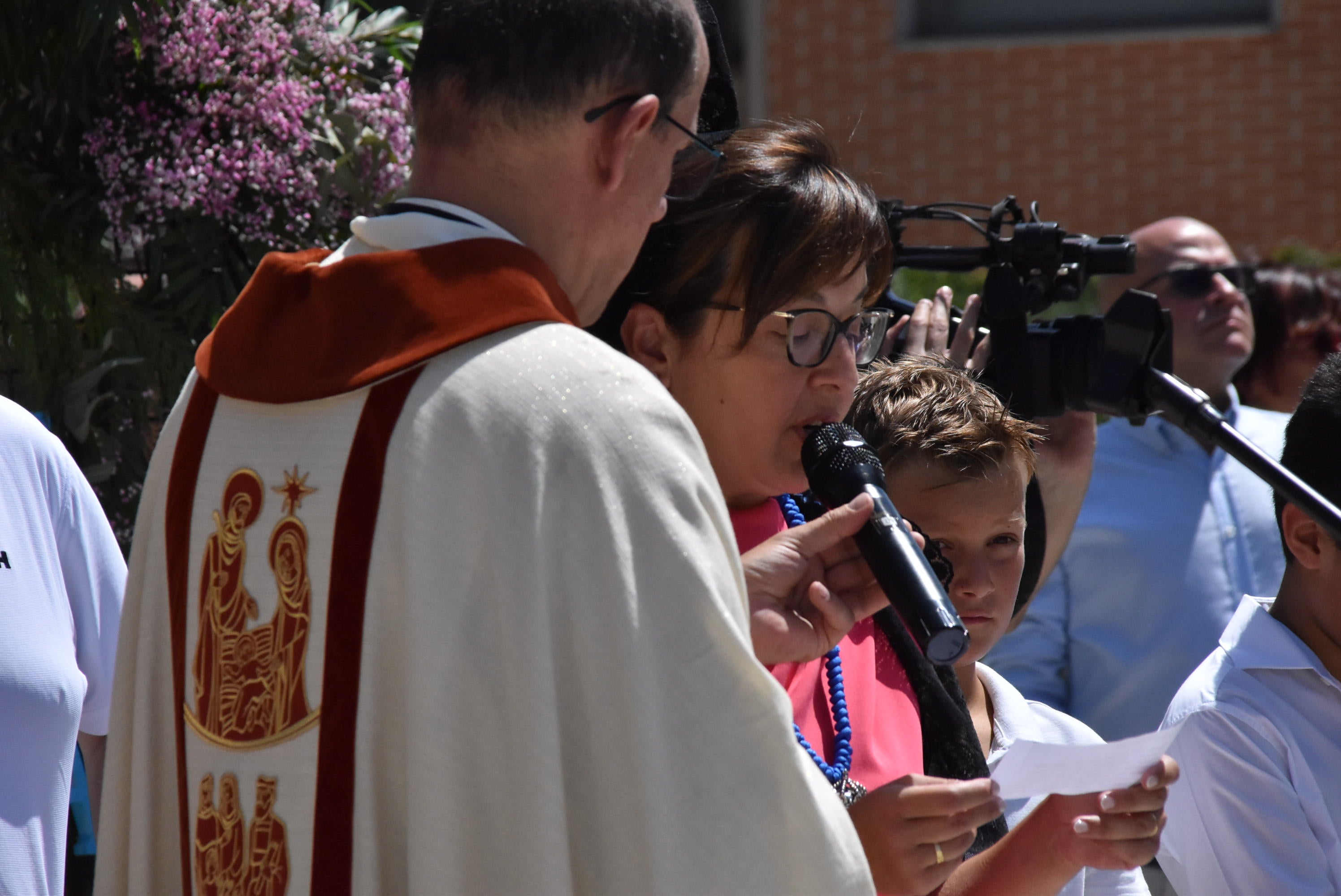 Guijuelo renueva su devoción con la Virgen de la Asunción en el día grande de sus fiestas