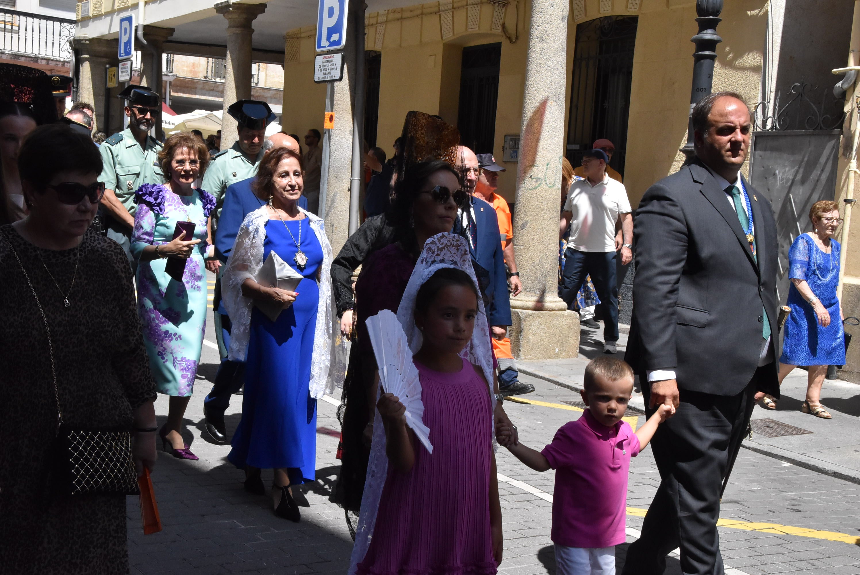 Guijuelo renueva su devoción con la Virgen de la Asunción en el día grande de sus fiestas