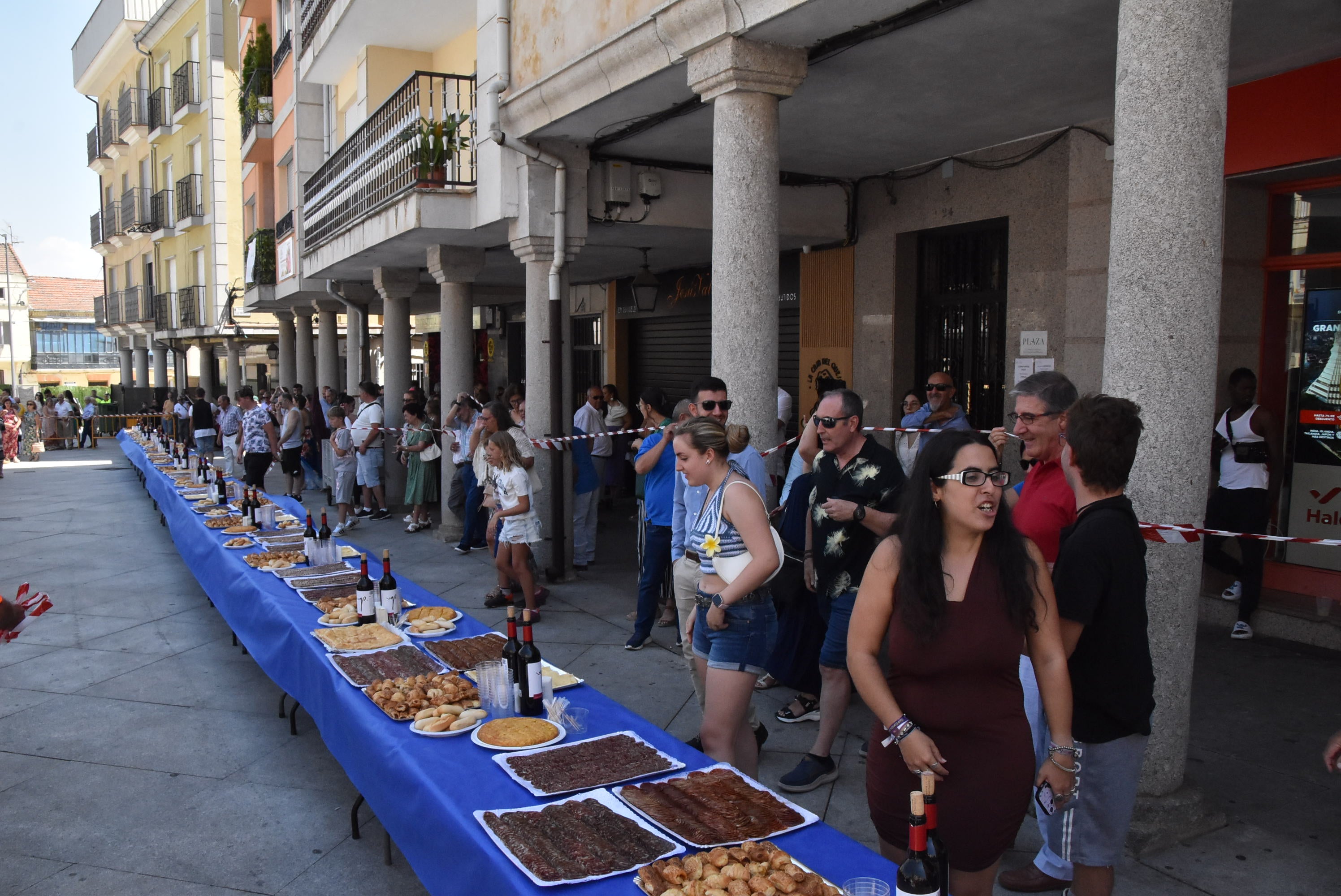 Guijuelo renueva su devoción con la Virgen de la Asunción en el día grande de sus fiestas