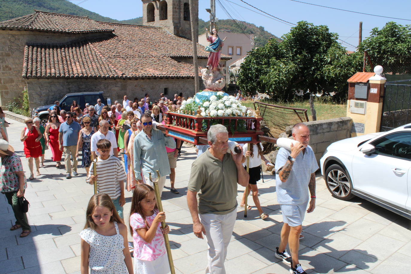 Sanchotello no falta a su cita con la Virgen de la Asunción