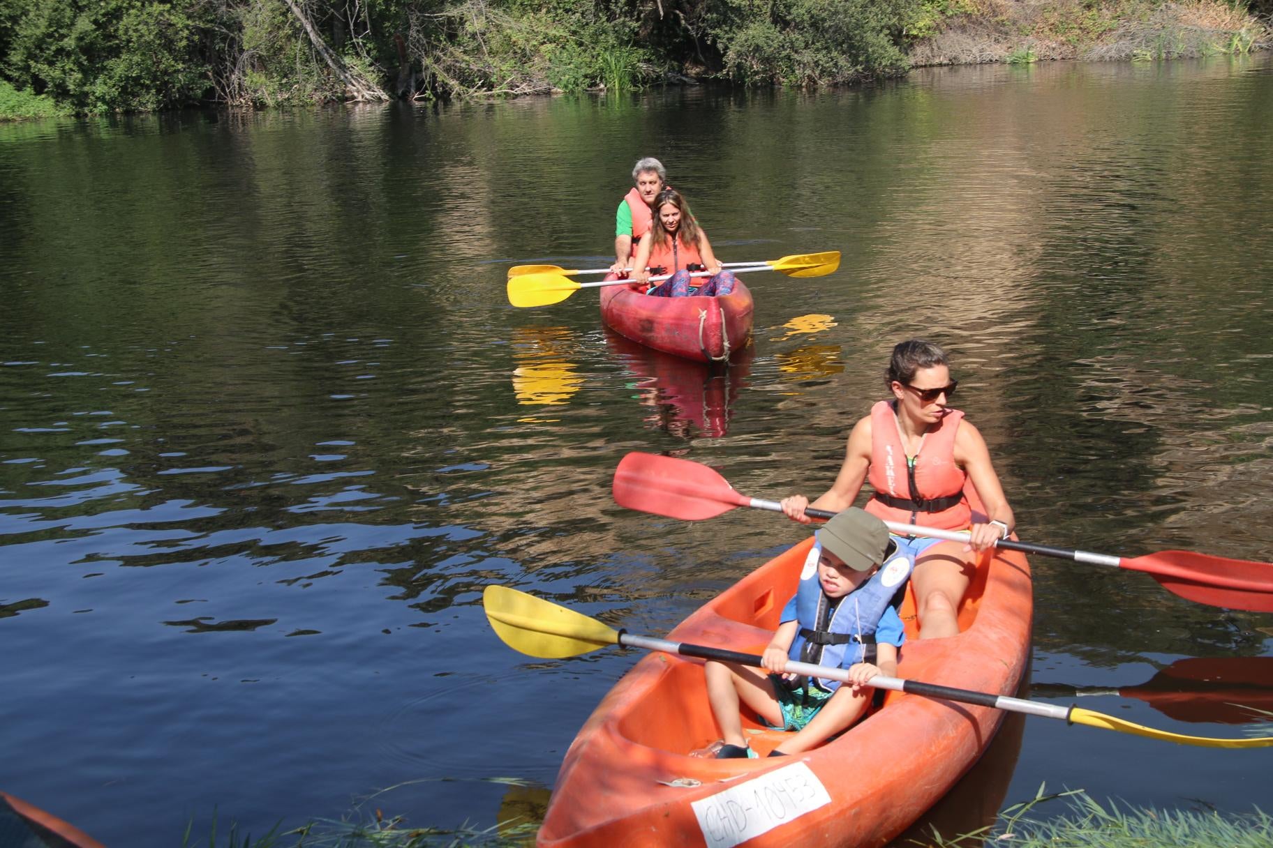 Villamayor de Armuña disfruta de las fiestas de verano con el río Tormes y la merienda de peñas