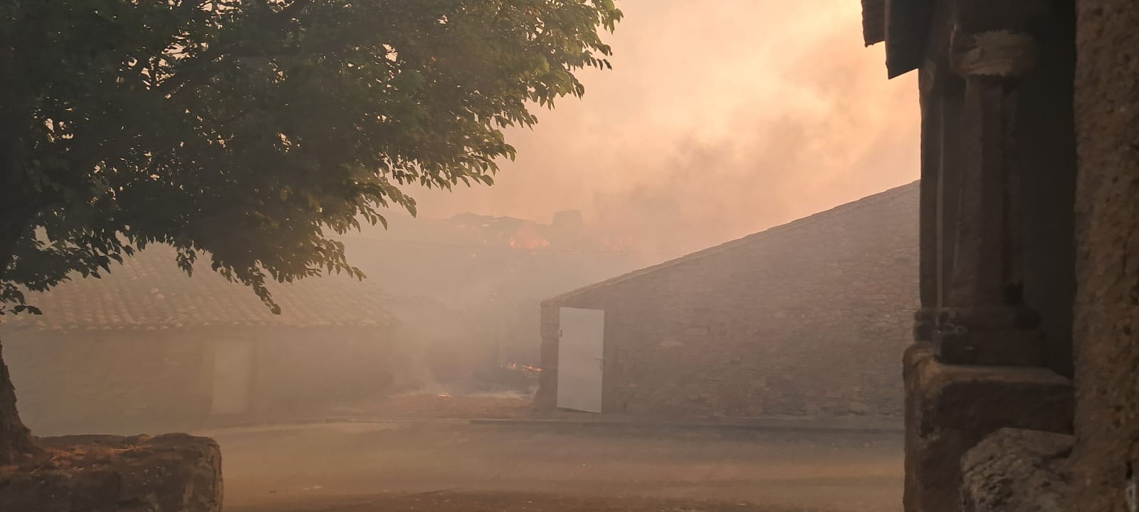 Los incendios de la provincia de este sábado, en imágenes