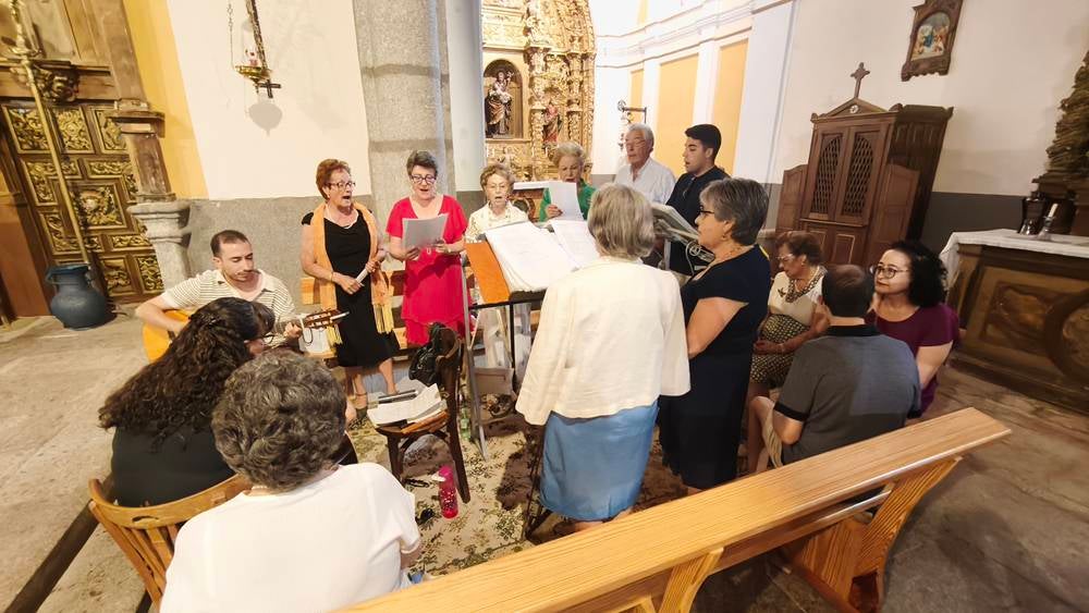 Ensayadas melodías para las fechas grandes de Cantaracillo