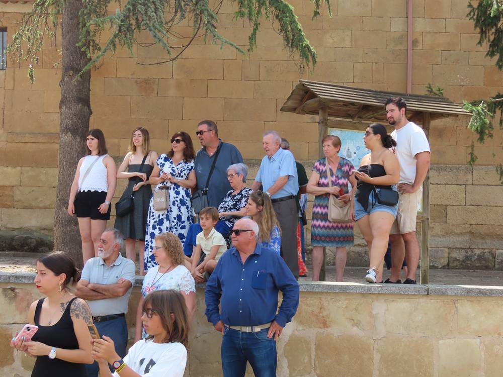 Bailes charros para San Roque en Babilafuente