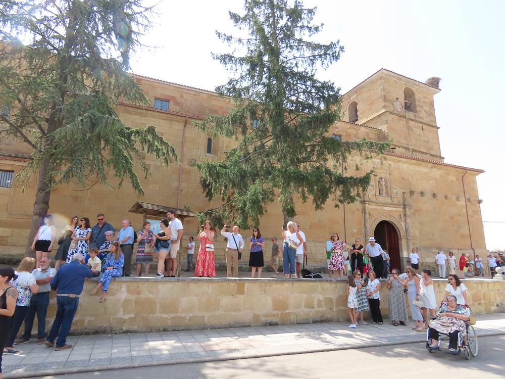 Bailes charros para San Roque en Babilafuente