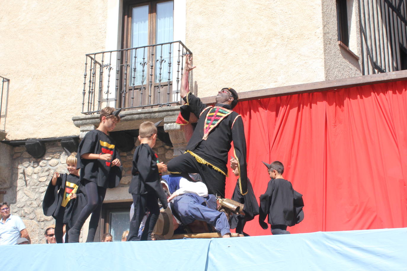 Los pecados vs. las virtudes: la Loa libra una batalla épica en La Alberca