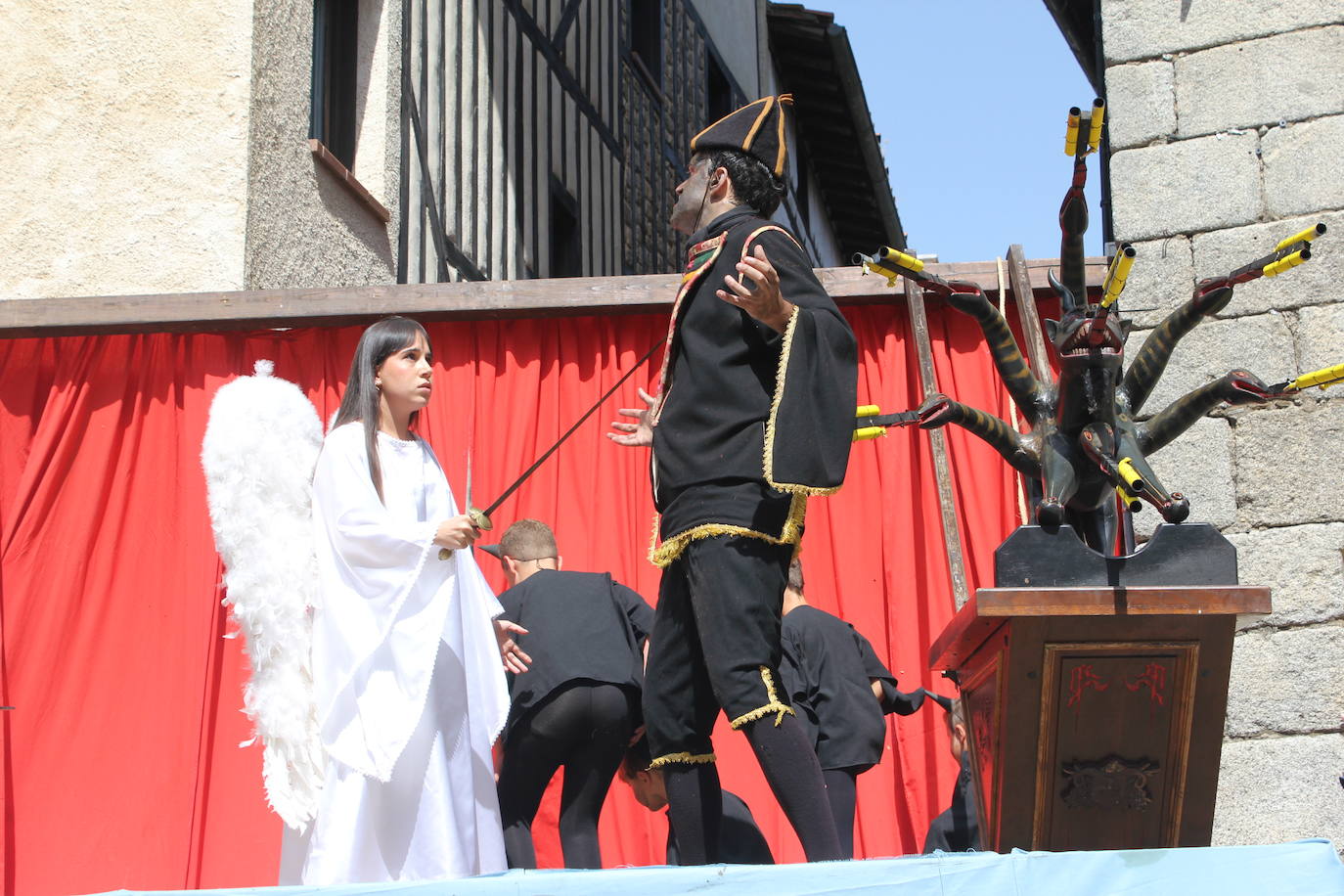 Los pecados vs. las virtudes: la Loa libra una batalla épica en La Alberca