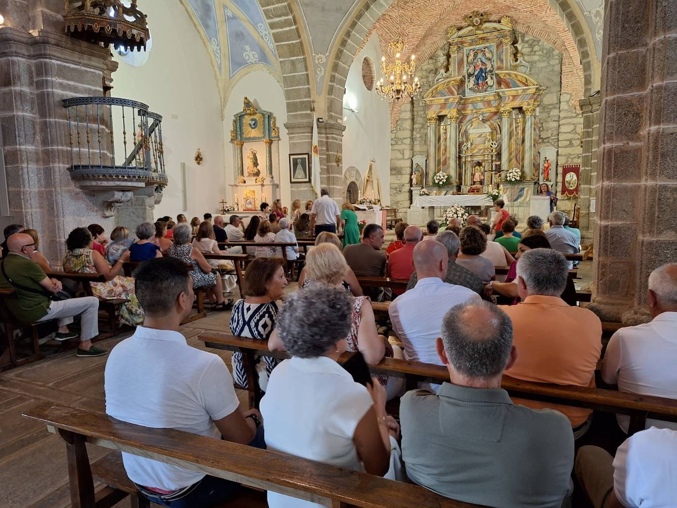 Sorihuela acompaña a la Virgen de la Asunción en su día de fiesta