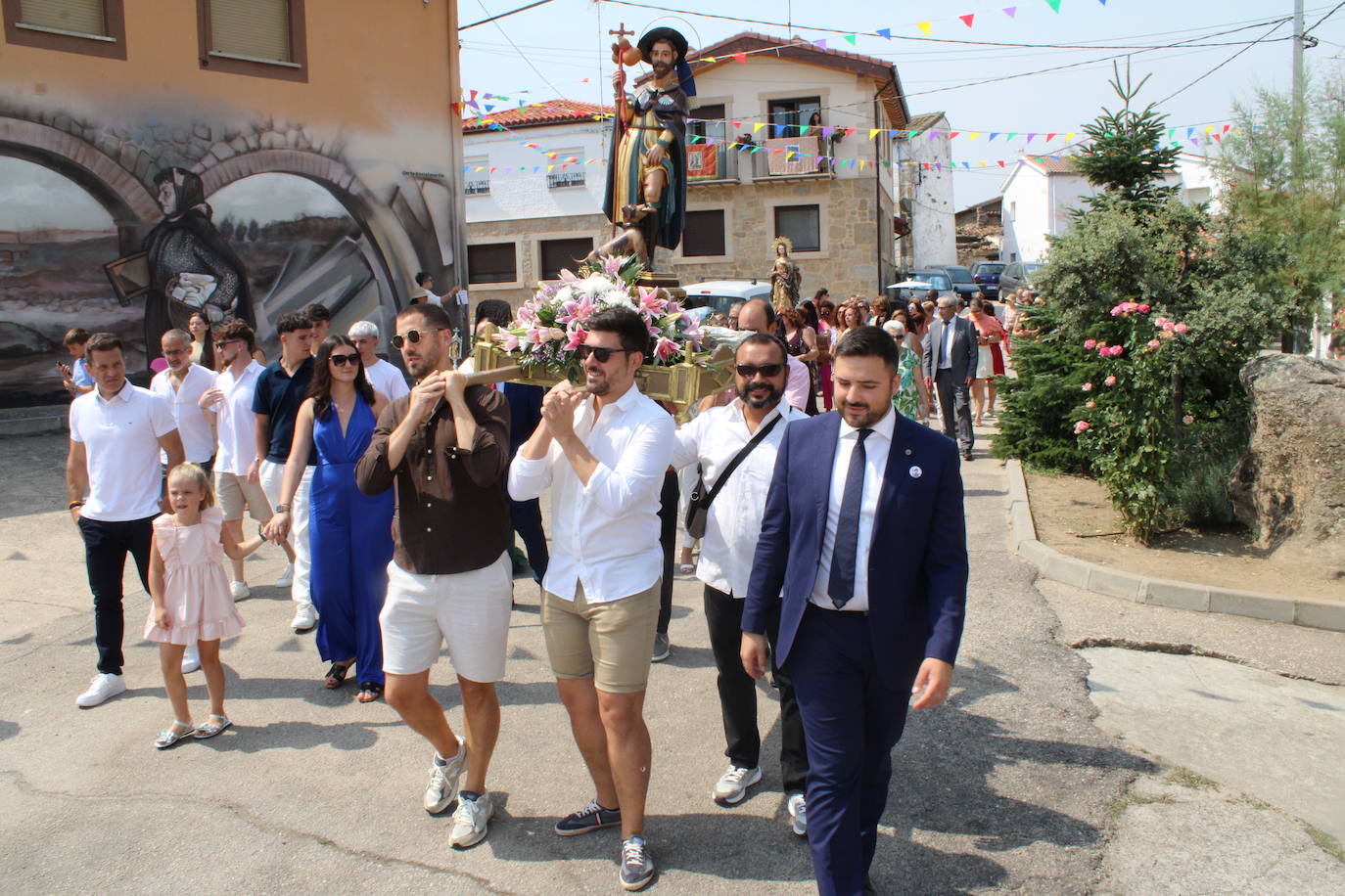 Espíritu festivo y solidario en Puente del Congosto