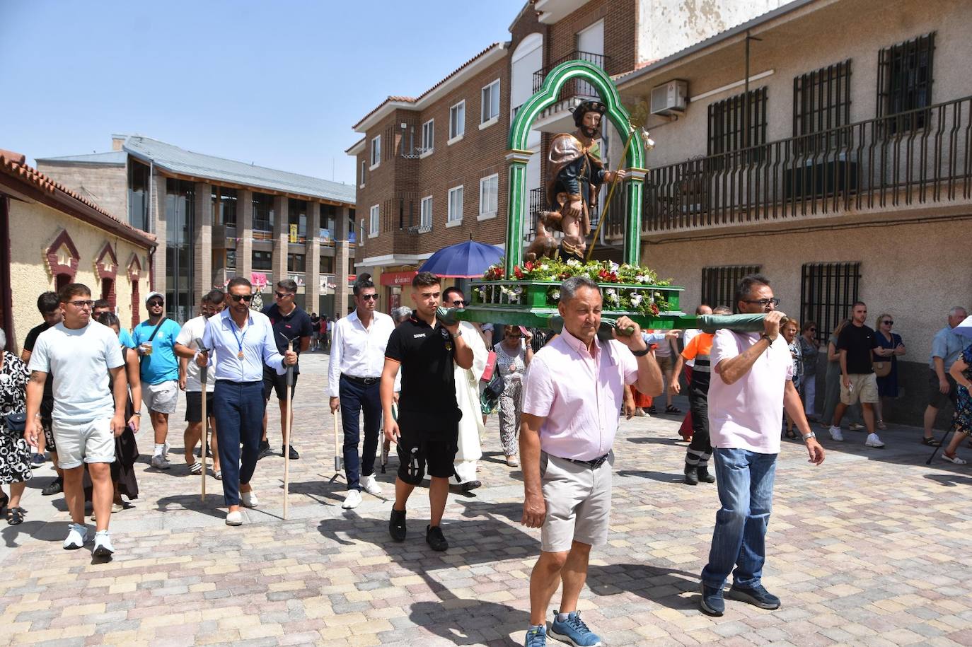 Carbajosa rinde honores a San Roque
