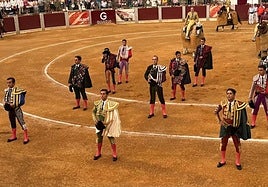 Damián Castaño e Ismael Martín, a hombros en Guijuelo