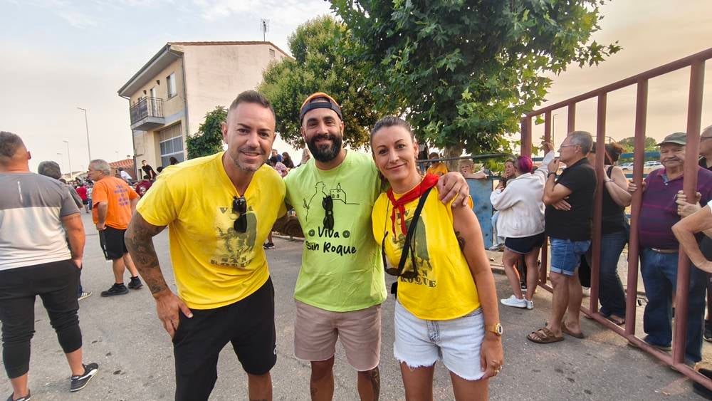 Multitudinario segundo encierro en Macotera