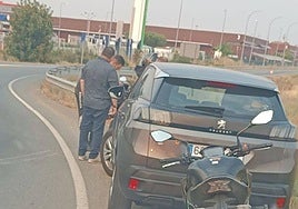 Imagen del accidente, con una moto implicada.