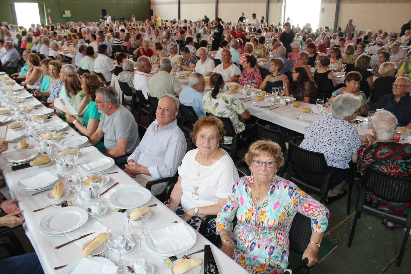 Guijuelo rinde homenaje a los mayores en el final de sus fiestas