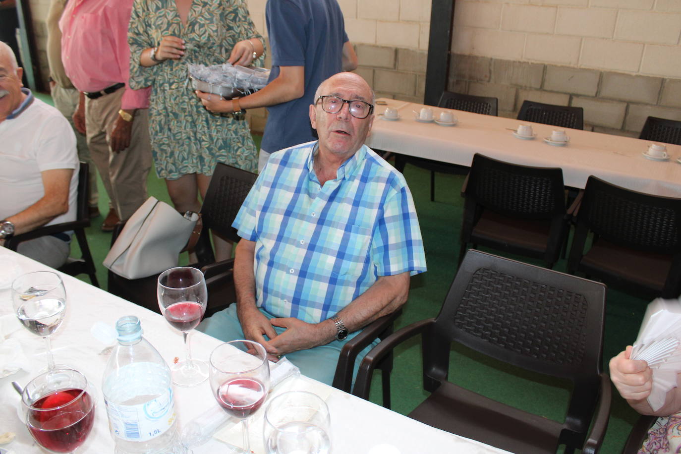 Guijuelo rinde homenaje a los mayores en el final de sus fiestas