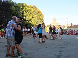 Participantes en las pruebas del Grand Prix, durante la pasada Fiesta de la Patata de Arabayona.