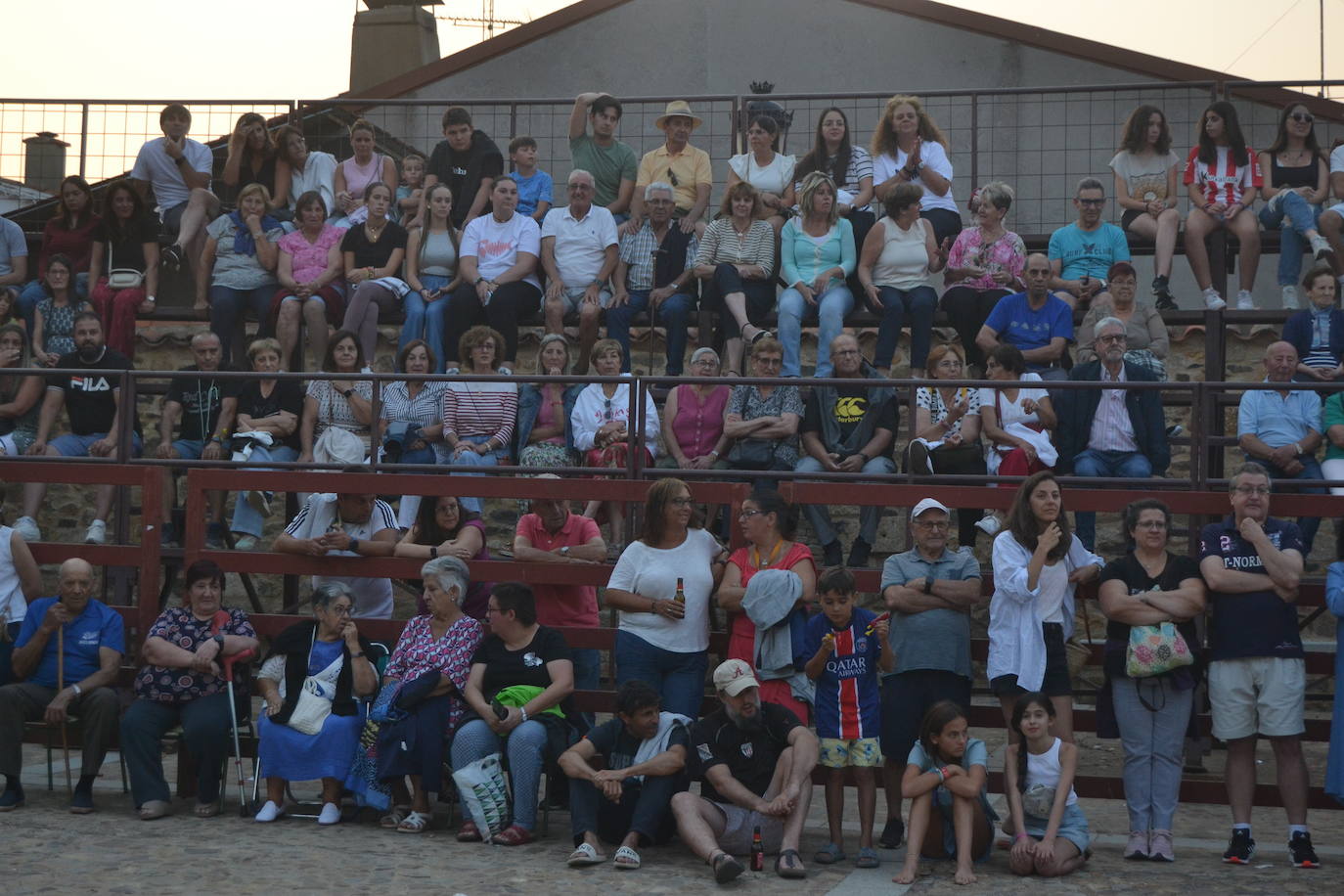 Los vecinos de El Cabaco, estrellas de las fiestas