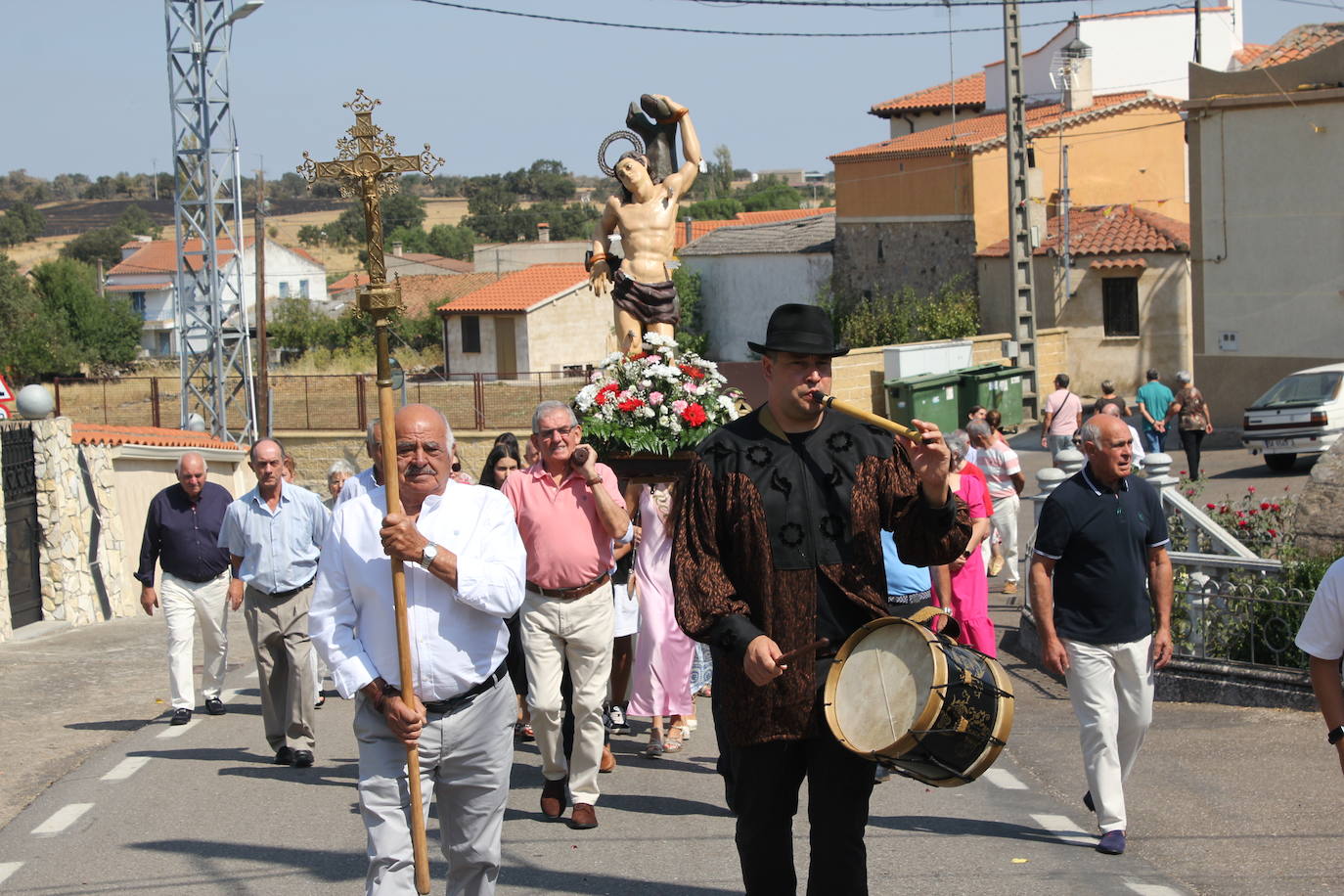 San Sebastián bendice a los vecinos de Cipérez