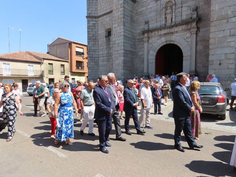 Himnos para Santa María Reina en Peñaranda de Bracamonte