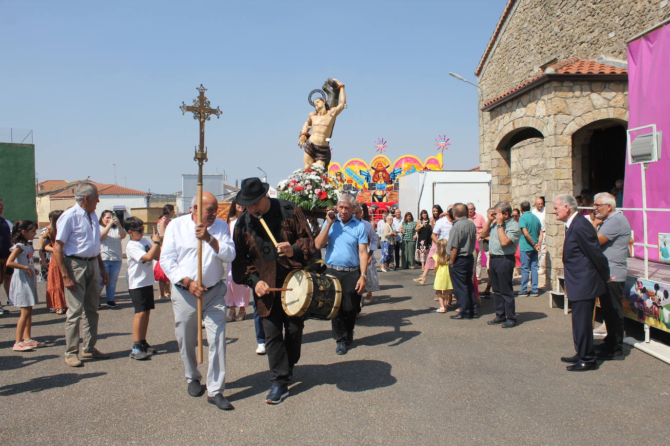 San Sebastián bendice a los vecinos de Cipérez