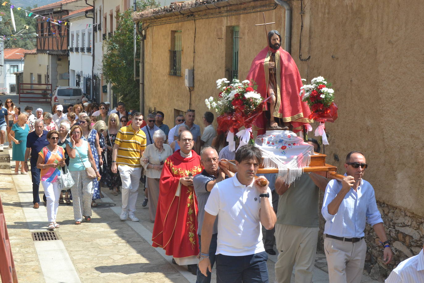 Tradición y fervor por San Juan Bautista en El Cabaco