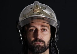 Israel Naveso, presidente de la coordinadora unitaria de bomberos.