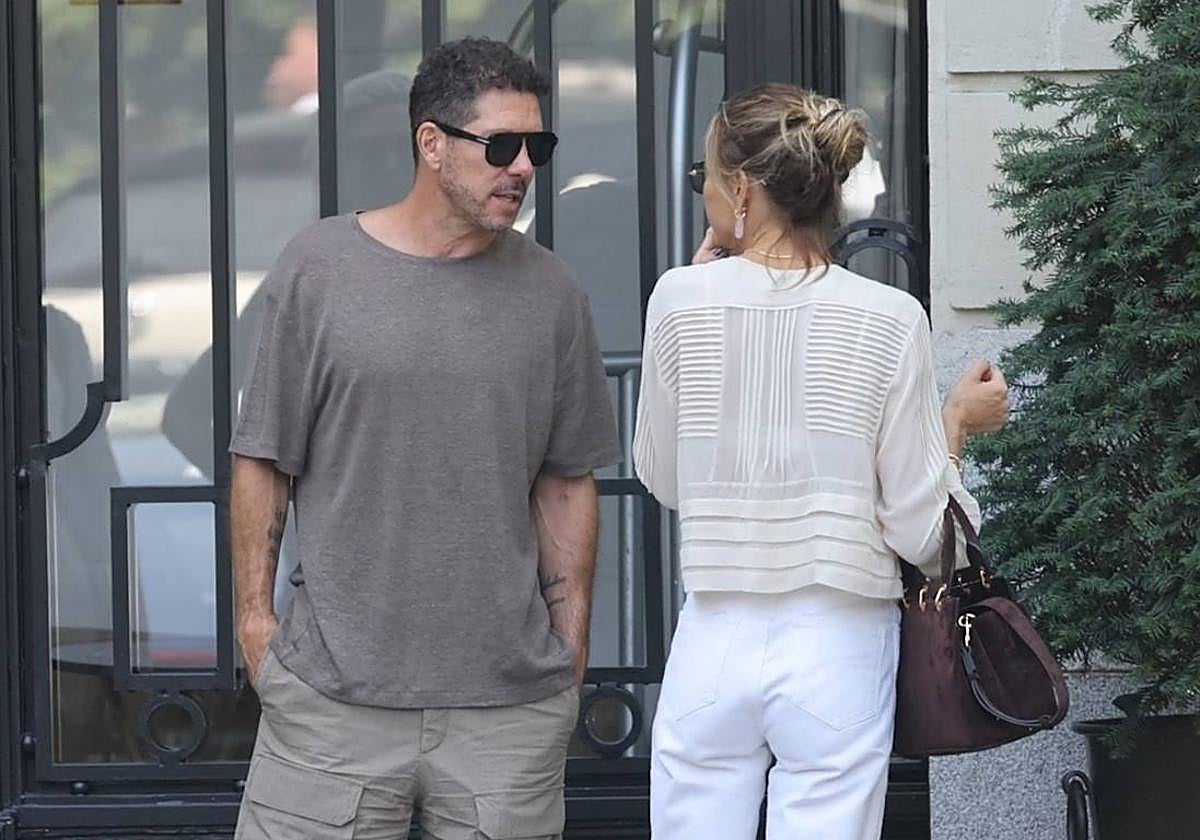 Diego Simeone y Carla Pereyra.