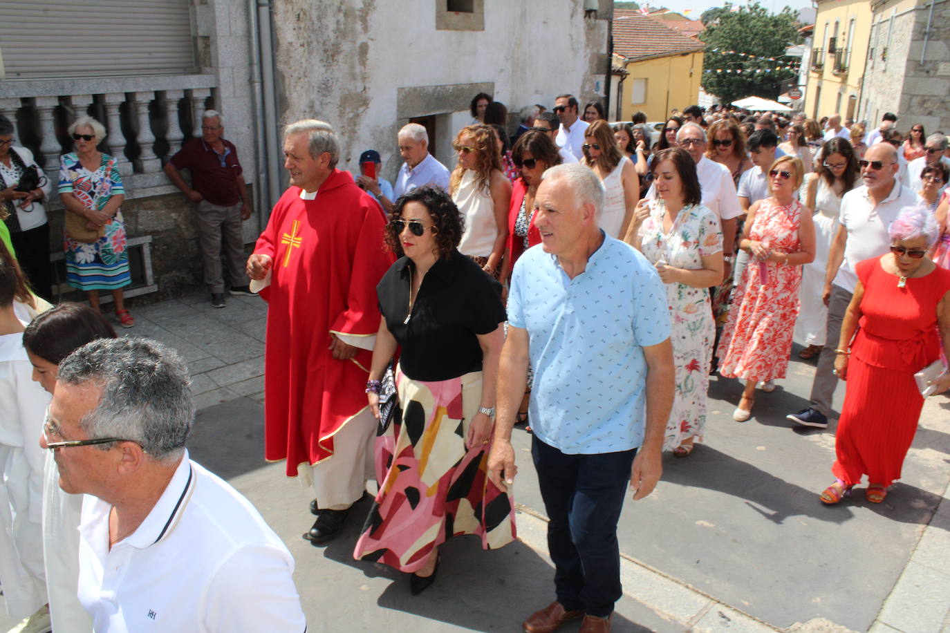 Los Santos acompaña a San Bartolo en el día grande de su fiesta